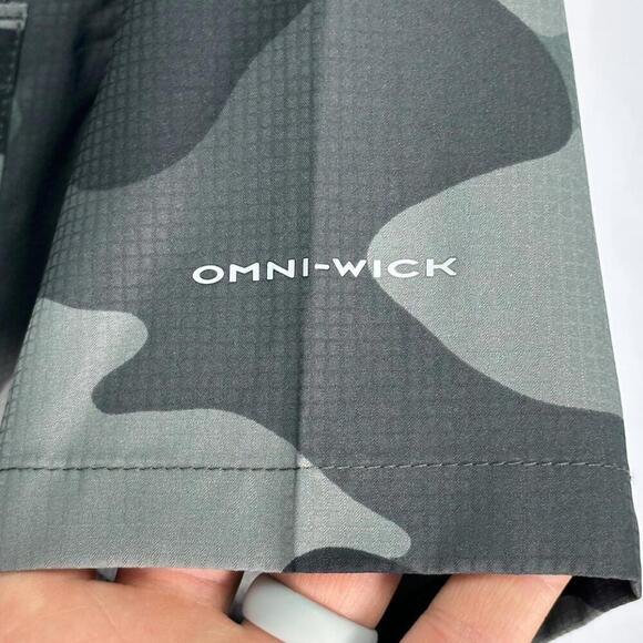 Columbia Utilizer Gray Camo Button Up Small - Picture 5 of 7